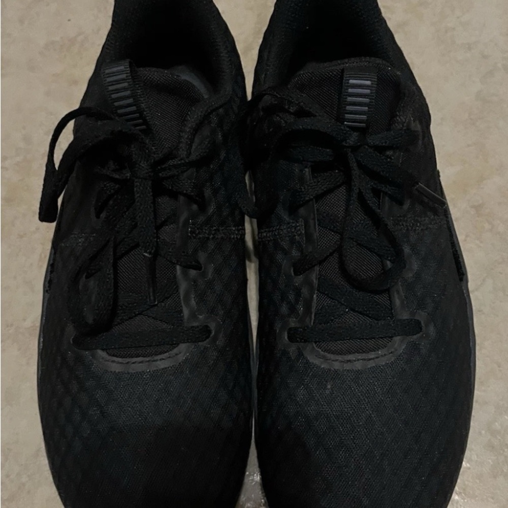 Nike Black Athletic Shoes with Knit Upper and Rubber Sole
